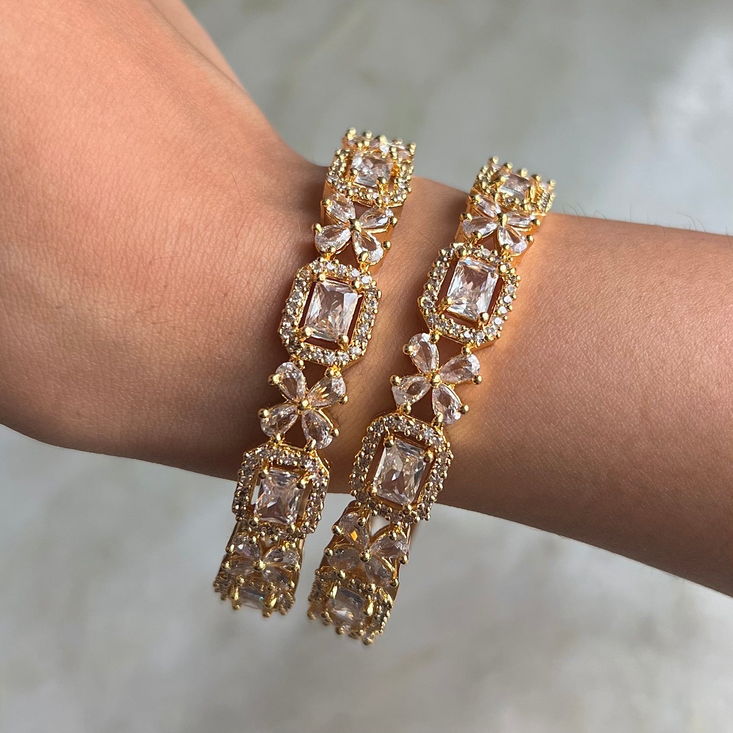 Flower Diamond Gold Bangles