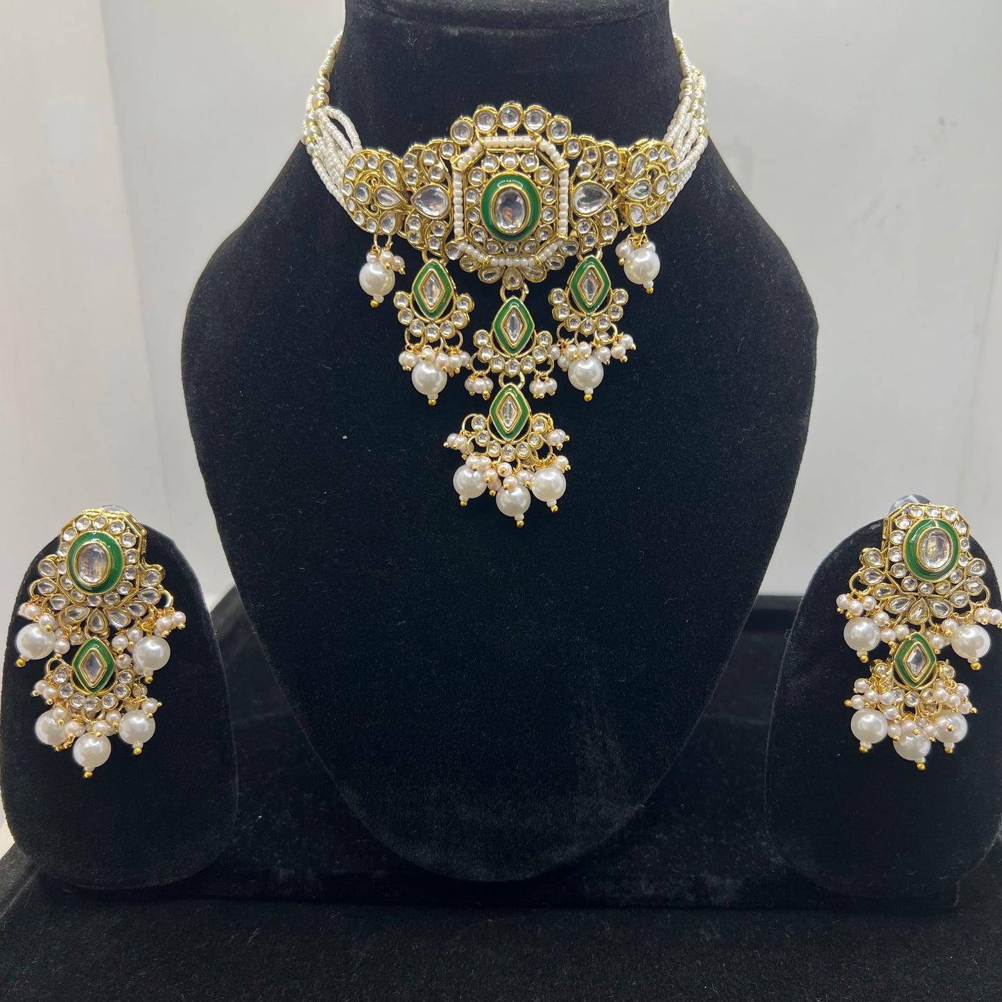 Green White Pearl Kundan Stone Choker Set