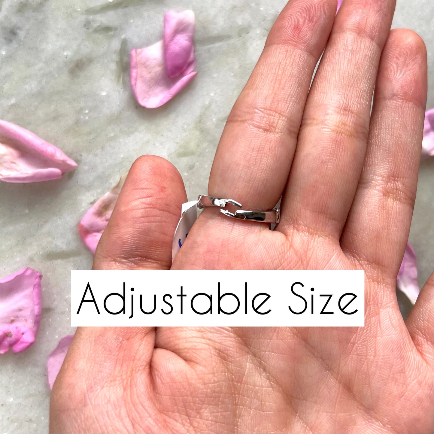 Musa Solitaire Ring
