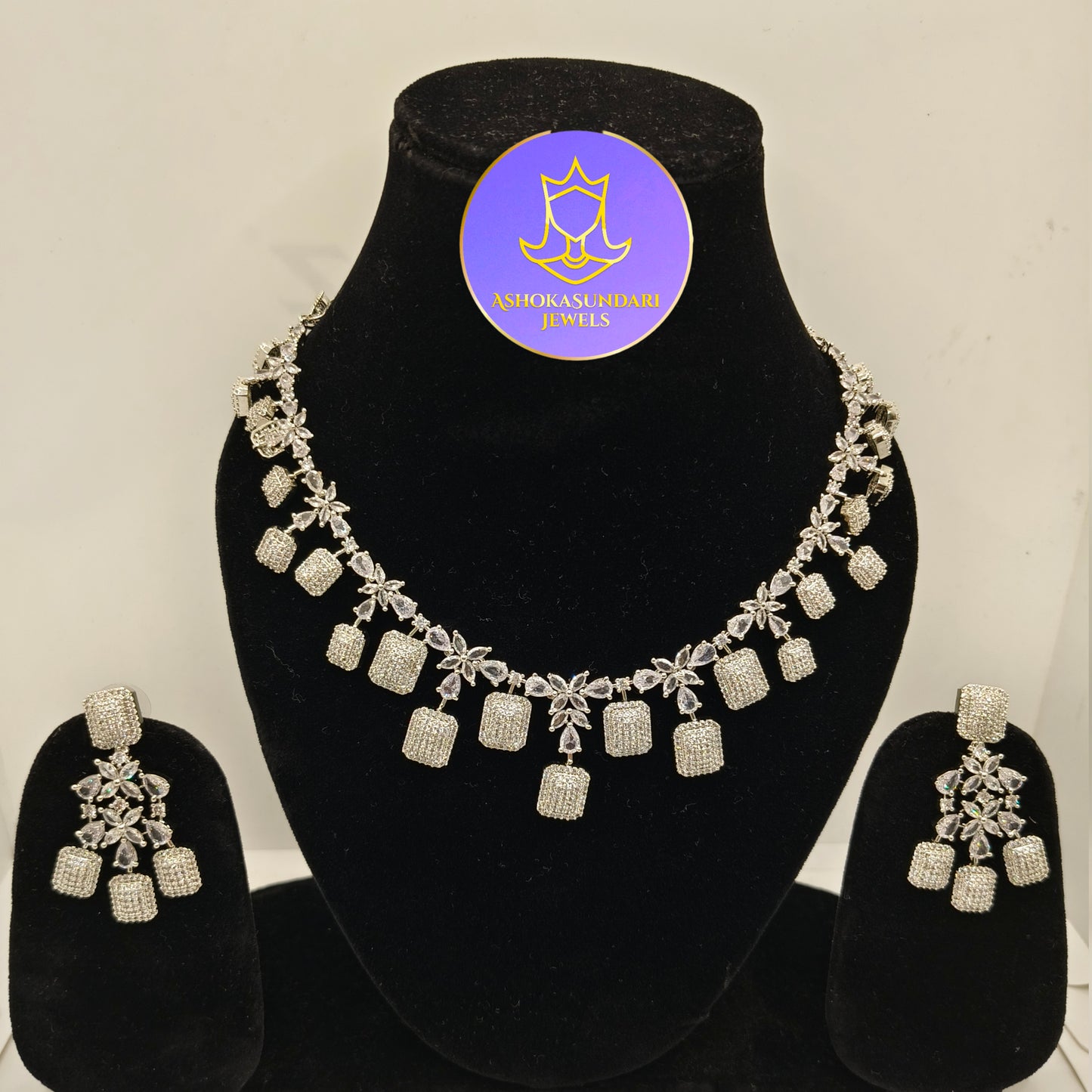 Flora Zirconia Diamond Jewellery Set