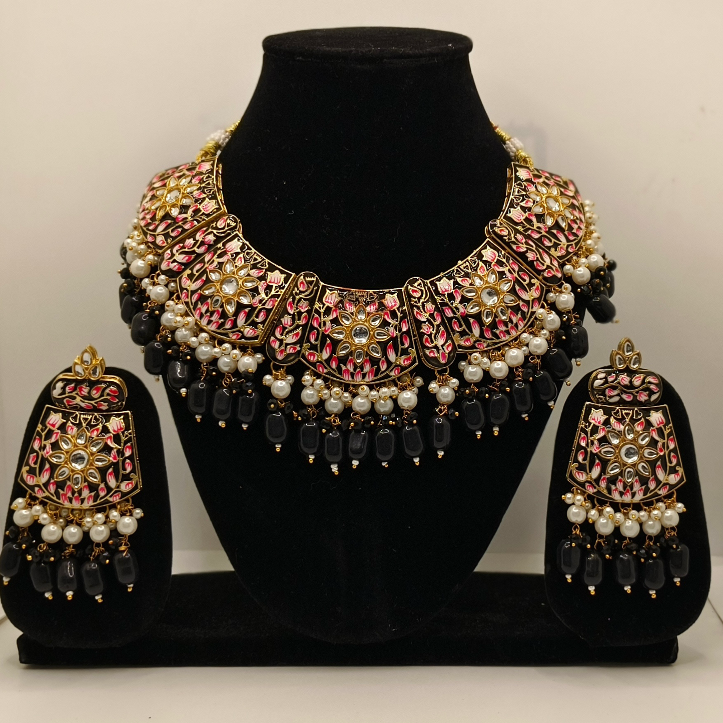 Black Pink Meenakari Kundan Jewellery Set with earrings