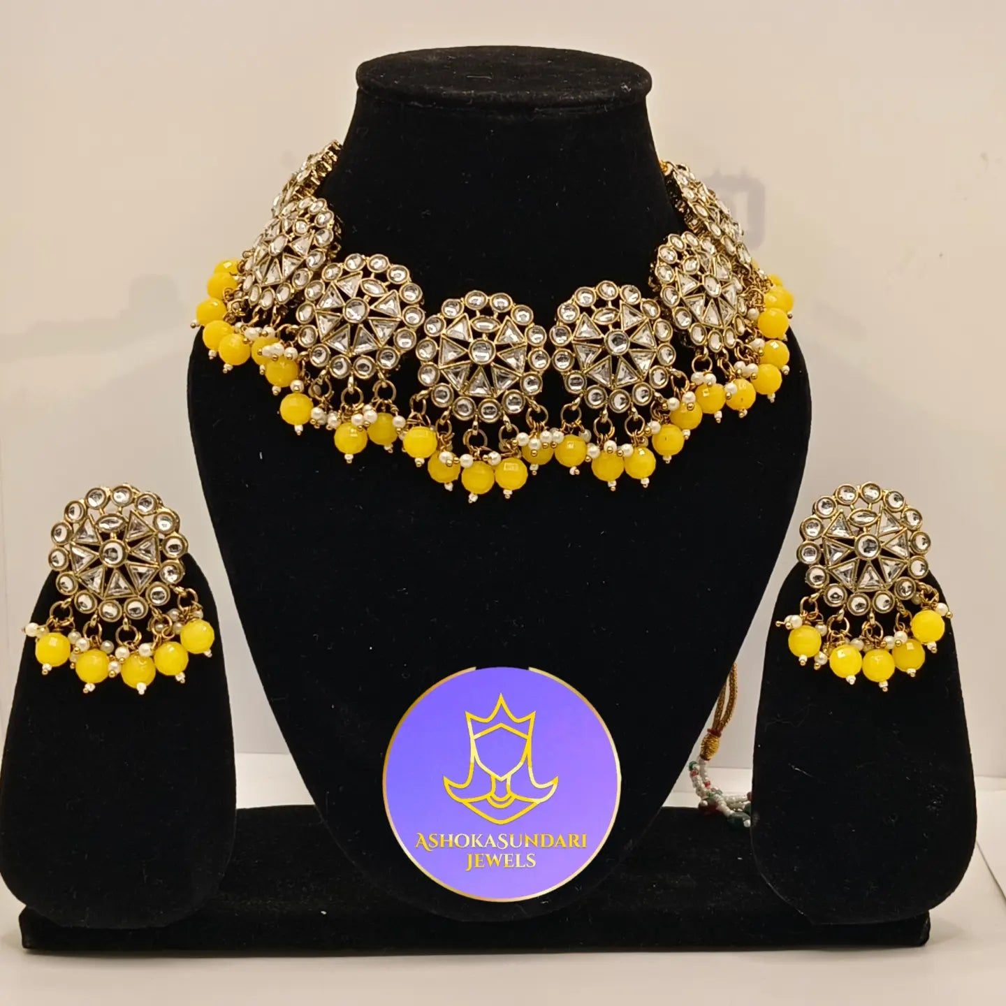 Floral Haldi Yellow Kundan Jewellery Set with earrings